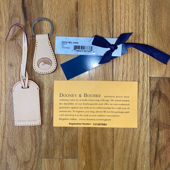 Dooney and Bourke Purse - Picture 7 of 8